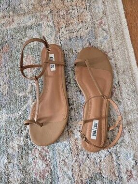 Bibi Lou Tan Leather T-Strap Toe-ring Sandals 39